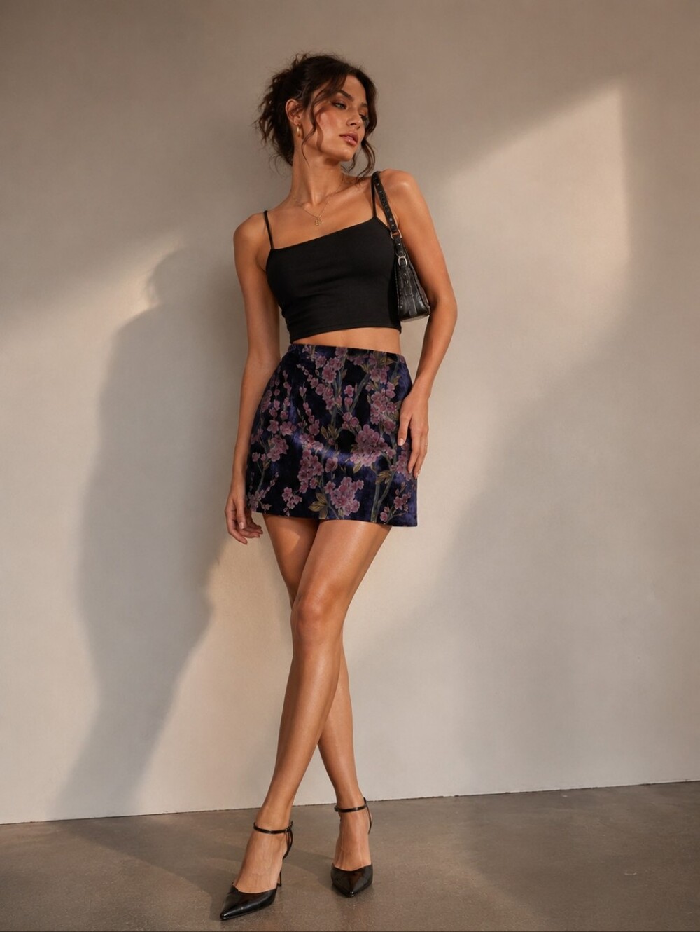 NASTY GAL NEW Premium Floral Velvet Mini Skirt Multi Zip Back Size 10‎